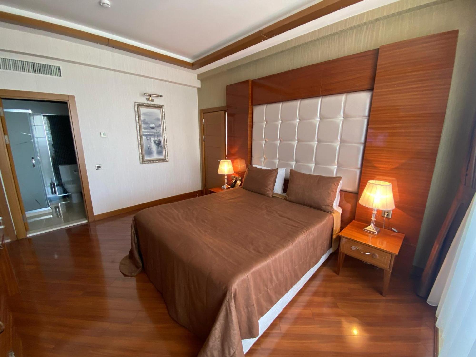 Khazri Hotel Shafran Luaran gambar